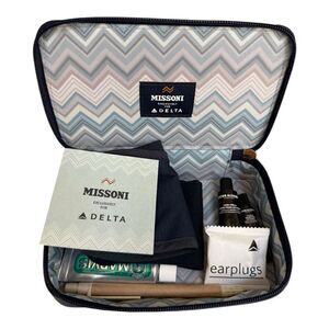 DELTA MISSONI Newest Business Delta One Class amenity kit Dark Blue